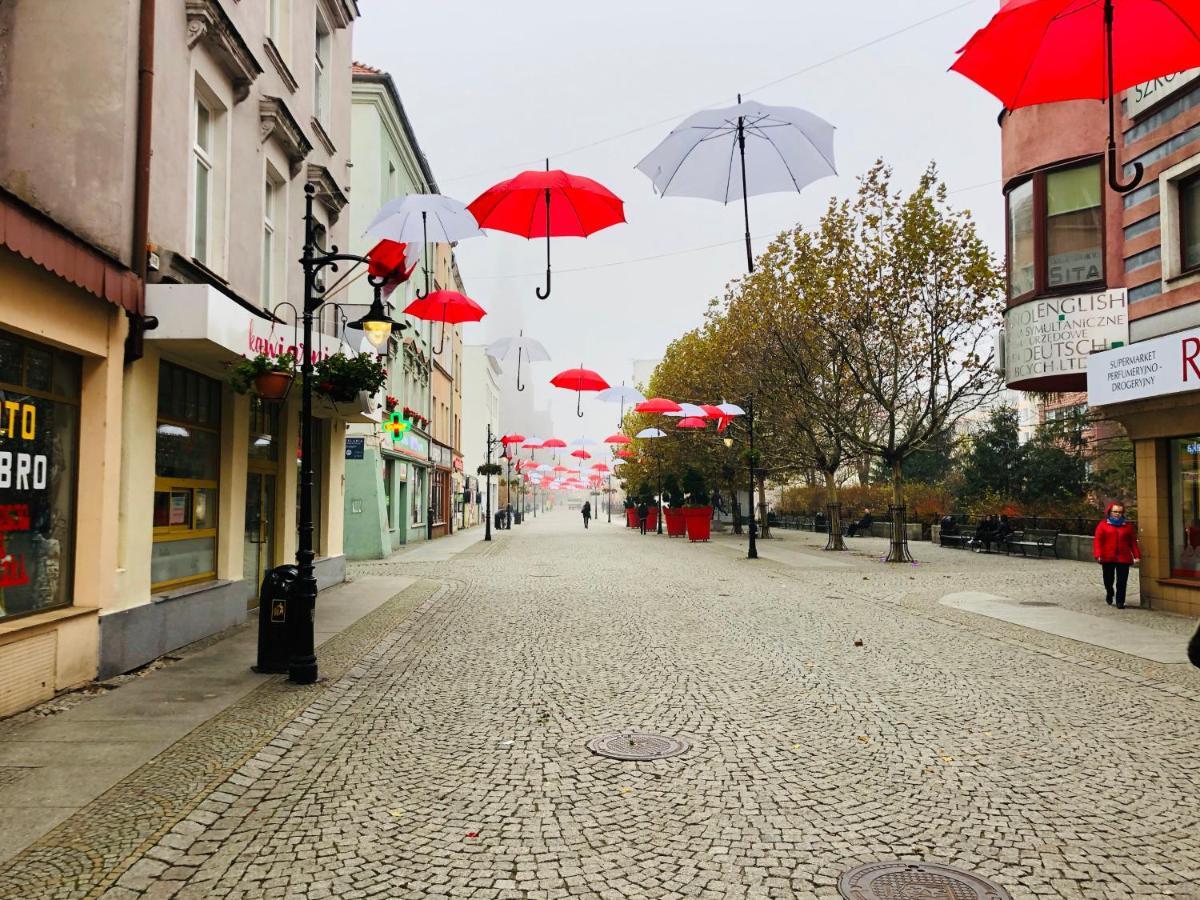 Ferienwohnung Apartament Delux 2 Legnica Ul. Kominka 16 Exterior foto
